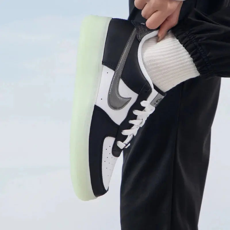 Nike AF1 Jelly Sole Sneakers - Nisiowelt