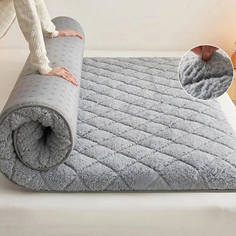 Portable Folding Mattress – Thick Insulated Cushion Nisiowelt