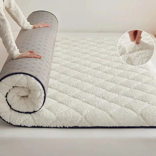 Portable Folding Mattress – Thick Insulated Cushion Nisiowelt
