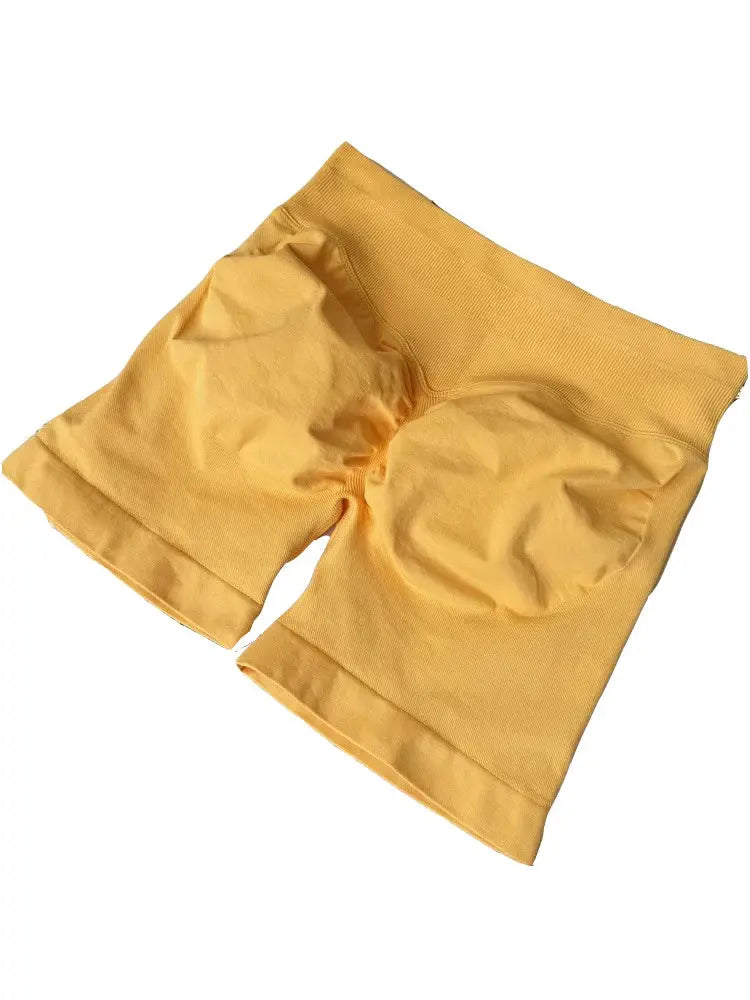 Impact Seamless Ribbed Shorts – 4.5" Yoga & Workout Nisiowelt